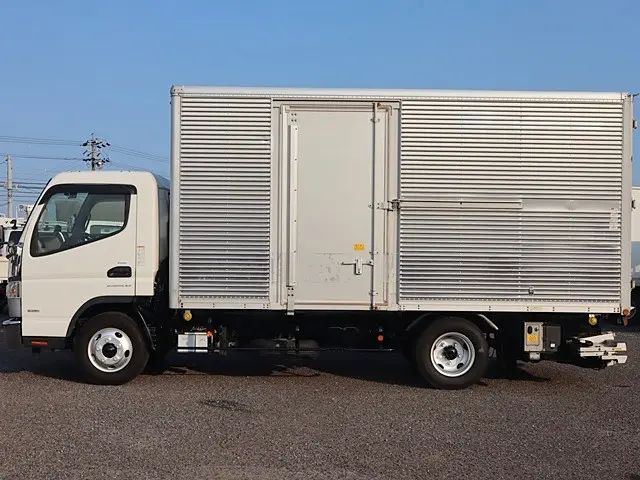 三菱 キャンター 2PG-FEB50(2WD)の写真9