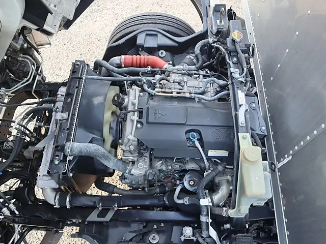 三菱 キャンター 2PG-FEB50(2WD)の写真23