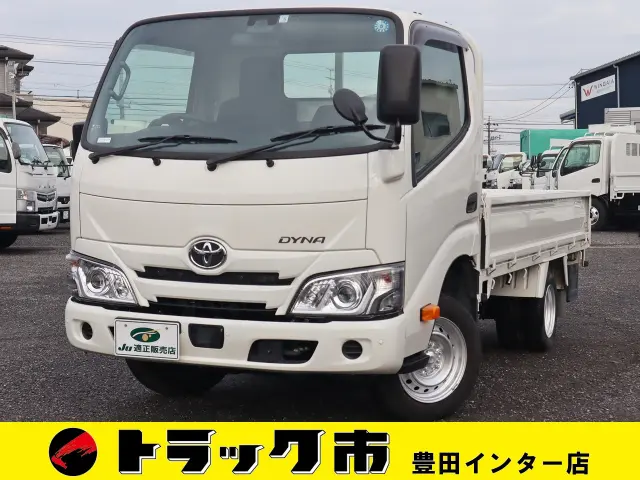 トヨタ ダイナ 3BF-TRY230(2WD)の写真1