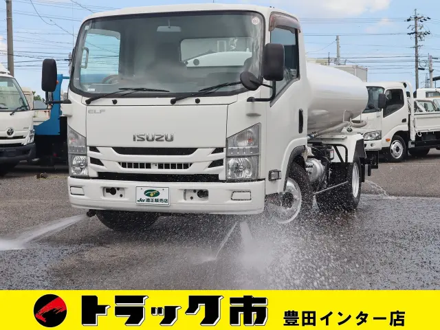 いすゞ エルフ TKG-NR85YN(2WD)の写真1