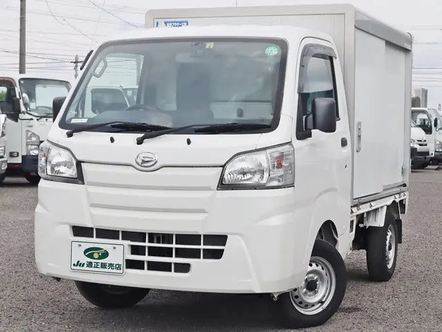 ダイハツ ハイゼットトラック EBD-S500P(2WD)の写真2