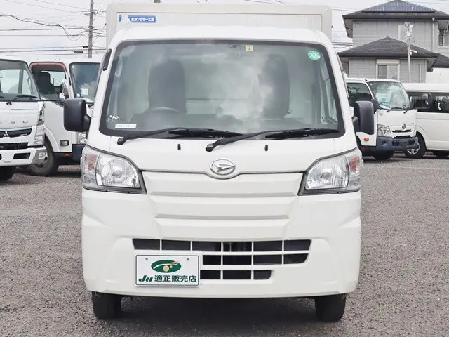 ダイハツ ハイゼットトラック EBD-S500P(2WD)の写真3