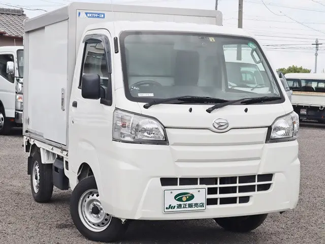 ダイハツ ハイゼットトラック EBD-S500P(2WD)の写真4