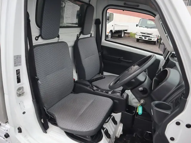 日産 クリッパートラック EBD-DR16T(2WD)の写真34