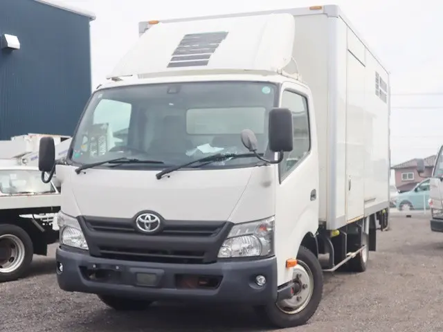 トヨタ ダイナ TKG-XZU710(2WD)の写真1