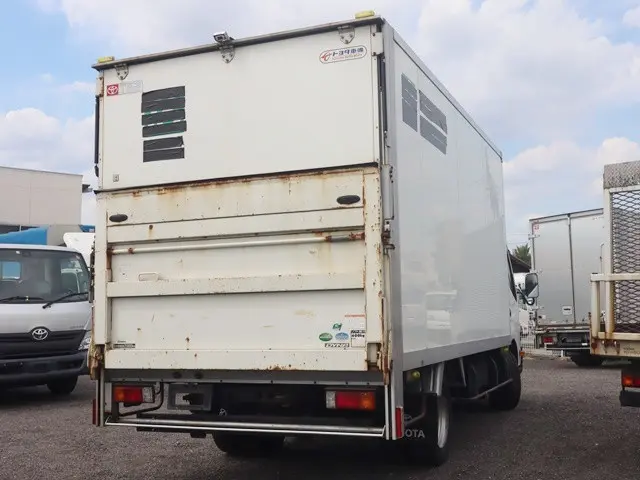 トヨタ ダイナ TKG-XZU710(2WD)の写真3