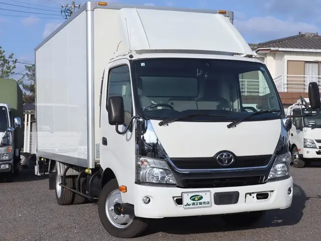 トヨタ ダイナ TKG-XZU710(2WD)の写真4