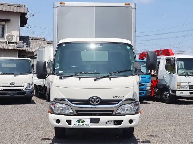 トヨタ ダイナ TPG-XZU605(2WD)の写真3