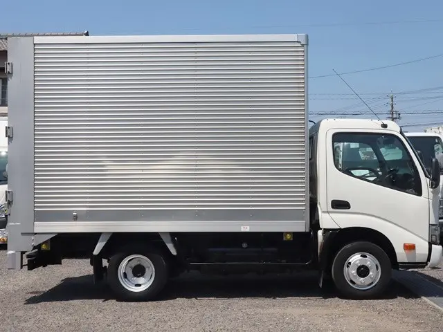 トヨタ ダイナ TPG-XZU605(2WD)の写真8
