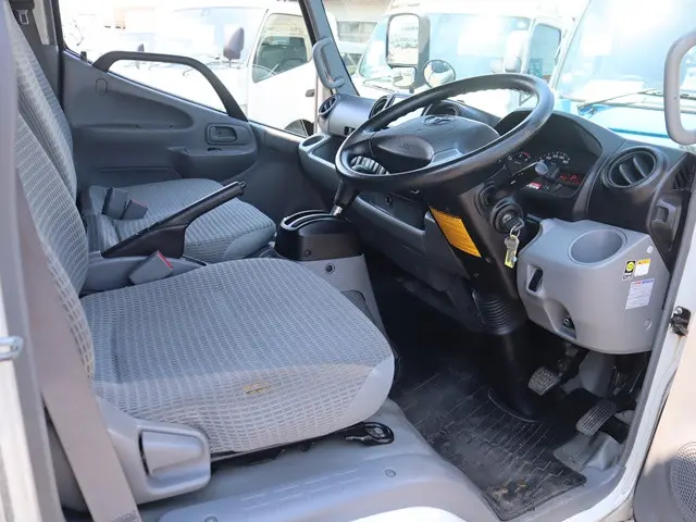 トヨタ ダイナ TPG-XZU605(2WD)の写真35