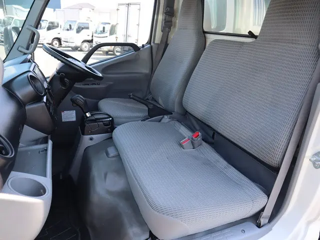 トヨタ ダイナ TPG-XZU605(2WD)の写真38