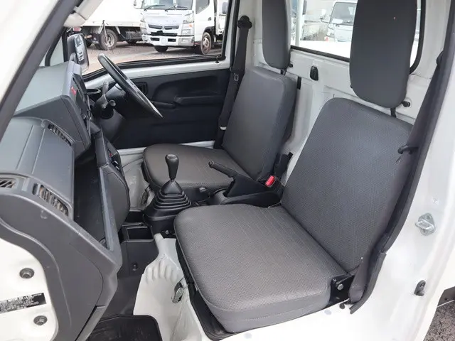 ダイハツ ハイゼットトラック EBD-S510P(4WD)の写真36