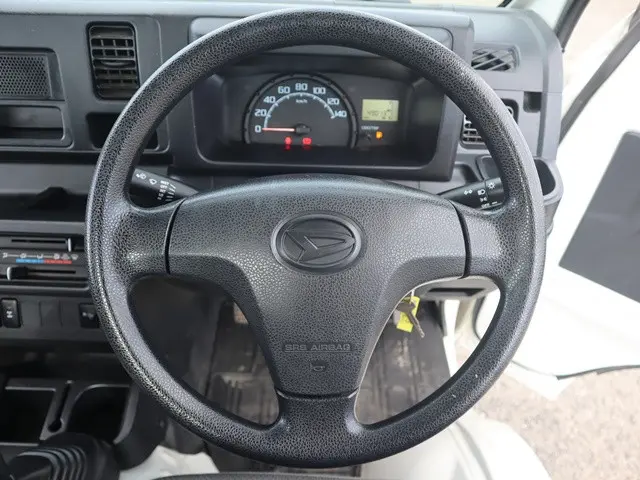 ダイハツ ハイゼットトラック EBD-S510P(4WD)の写真37