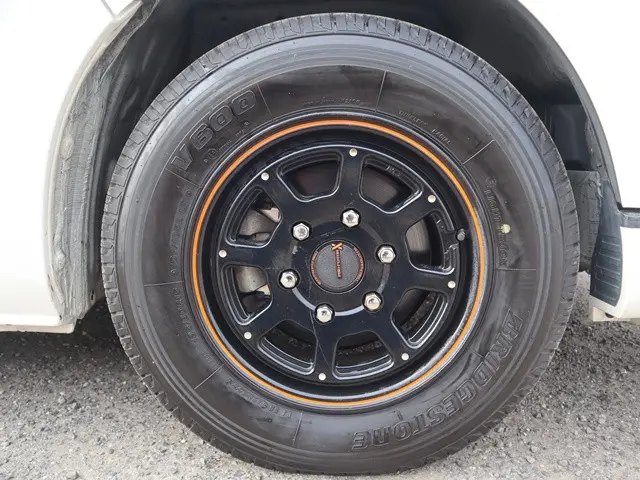 トヨタ ハイエース CBA-TRH214W(2WD)の写真30