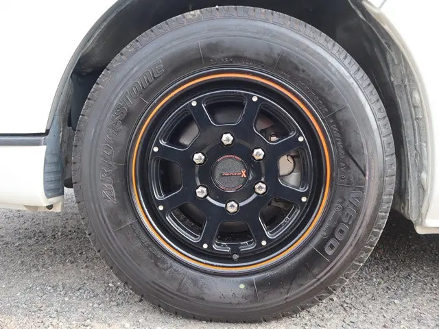 トヨタ ハイエース CBA-TRH214W(2WD)の写真33