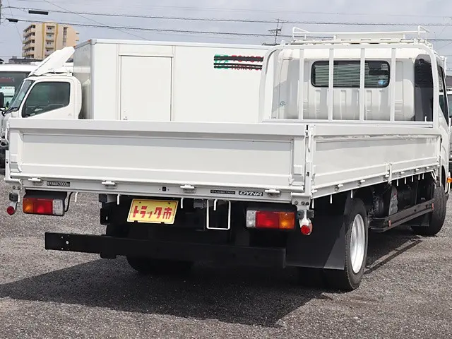 トヨタ ダイナ 2RG-XZU720(2WD)の写真5