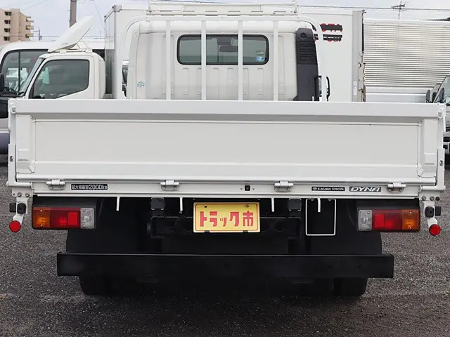 トヨタ ダイナ 2RG-XZU720(2WD)の写真6
