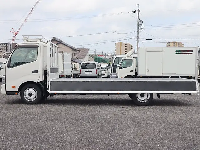 トヨタ ダイナ 2RG-XZU720(2WD)の写真13