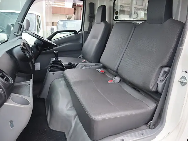 トヨタ ダイナ 2RG-XZU720(2WD)の写真33