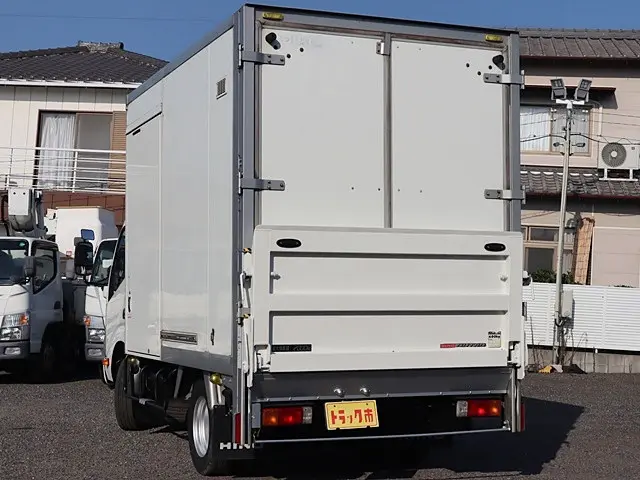 日野 デュトロ TPG-XZU605M(2WD)の写真7