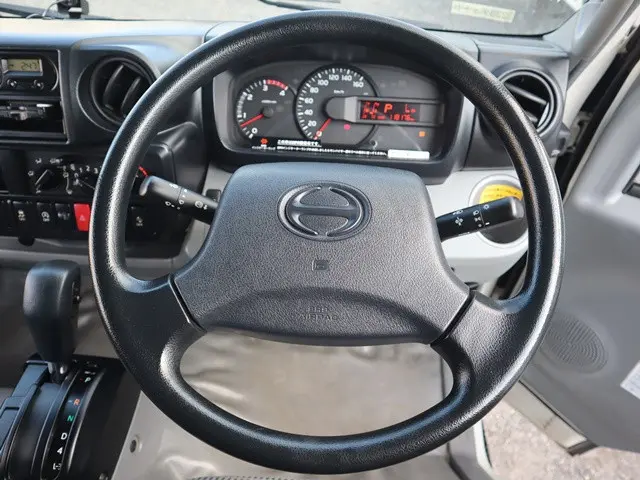 日野 デュトロ TPG-XZU605M(2WD)の写真38