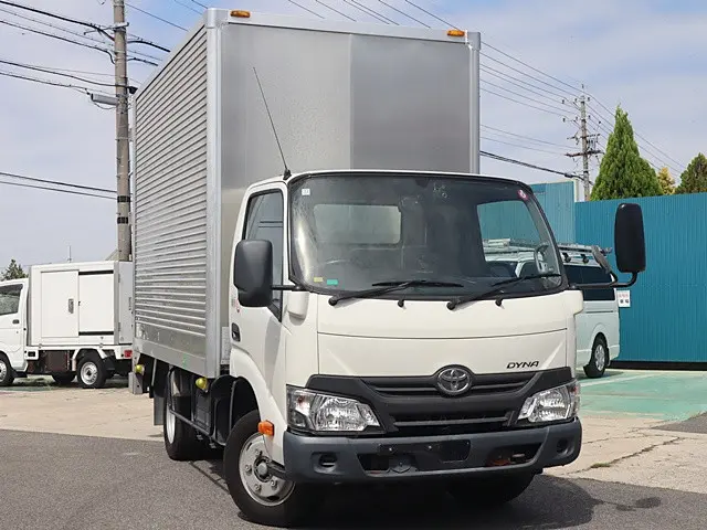 トヨタ ダイナ TPG-XZU605(2WD)の写真2