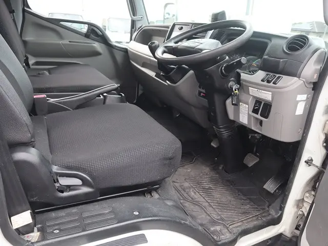 三菱 キャンター TPG-FEB50(2WD)の写真31