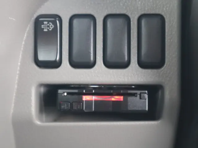 三菱 キャンター TPG-FEB50(2WD)の写真38