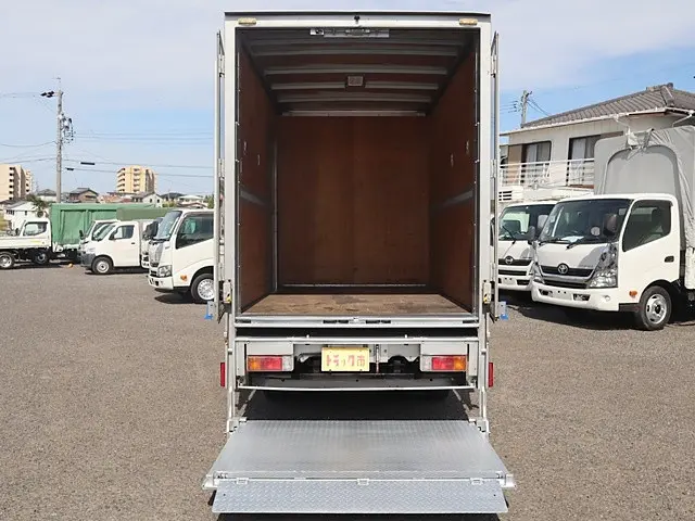 トヨタ ダイナ TPG-XZU605(2WD)の写真12