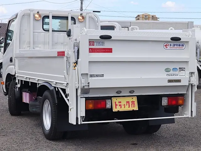 トヨタ ダイナ TKG-XZC605(2WD)の写真7