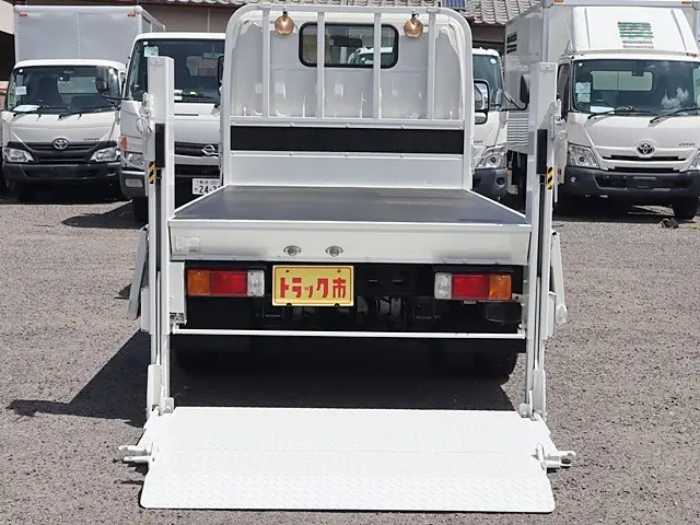 トヨタ ダイナ TKG-XZC605(2WD)の写真11