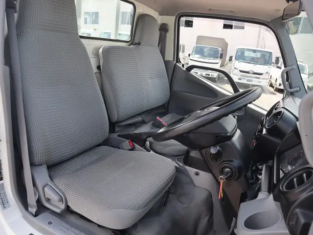 トヨタ ダイナ TKG-XZC605(2WD)の写真33