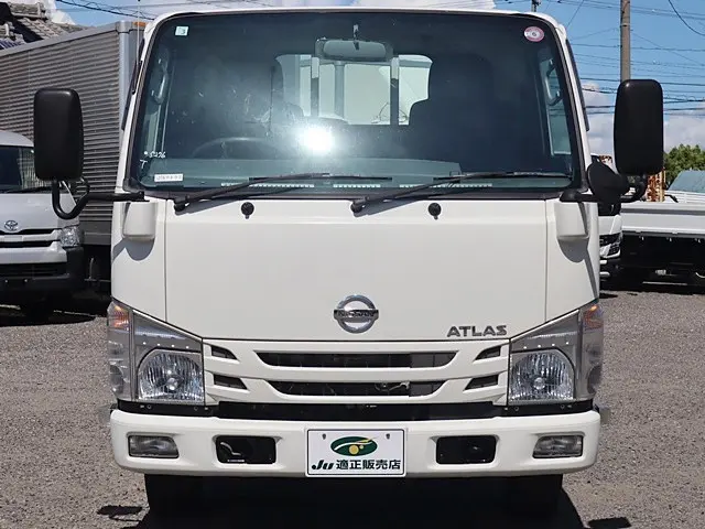日産 アトラス 2RG-AHR88A(2WD)の写真3