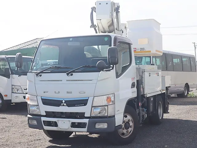 三菱 キャンター TPG-FEA50(2WD)の写真1