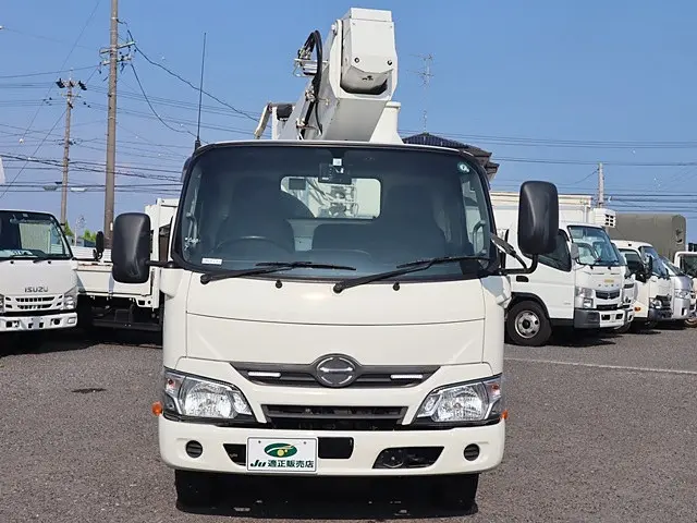 日野 デュトロ TKG-XZU675M(4WD)の写真3