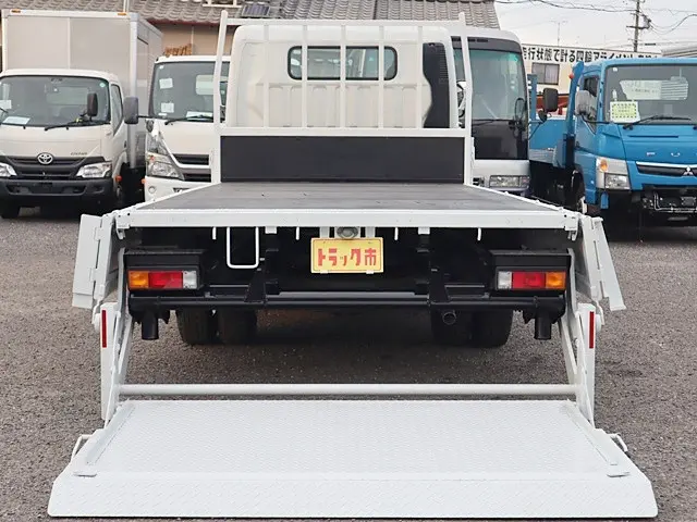 三菱 キャンター TPG-FEB50(2WD)の写真11