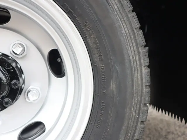 三菱 キャンター TPG-FEB50(2WD)の写真23
