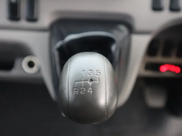 三菱 キャンター TPG-FEB50(2WD)の写真37