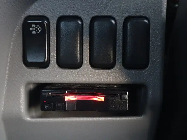 三菱 キャンター TPG-FEB50(2WD)の写真39