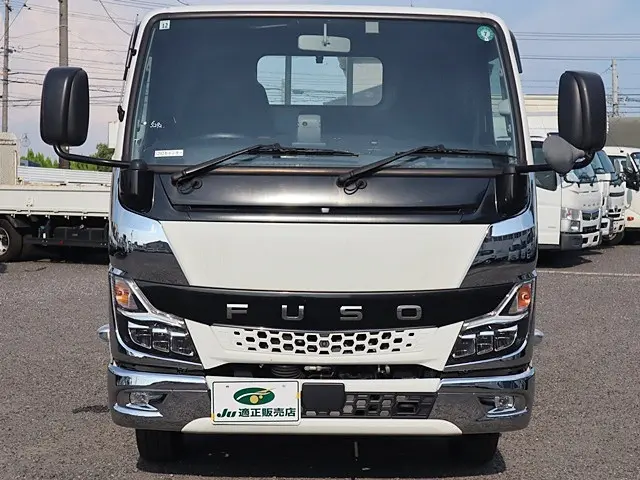 三菱 キャンター 2RG-FBA20(2WD)の写真3