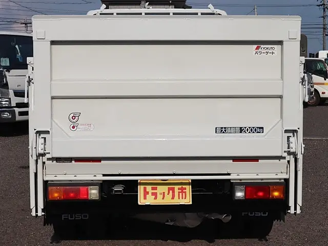 三菱 キャンター 2RG-FBA20(2WD)の写真6