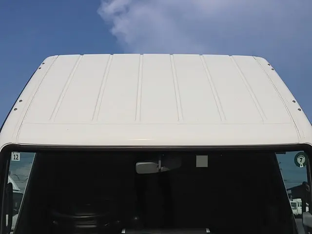 三菱 キャンター 2RG-FBA20(2WD)の写真17