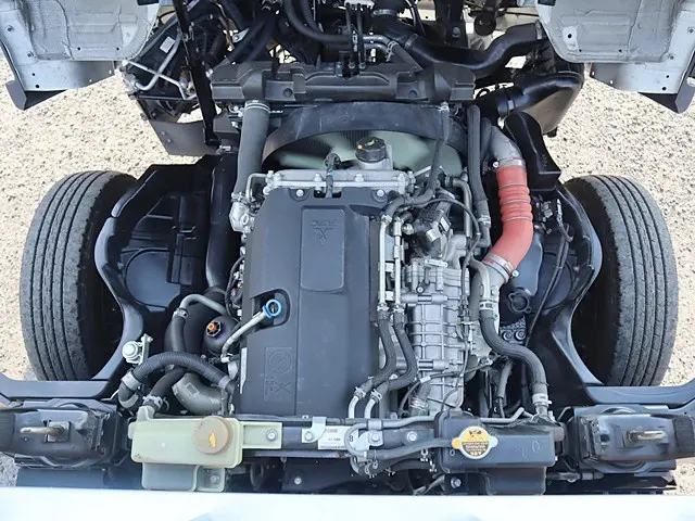 三菱 キャンター 2RG-FBA20(2WD)の写真21