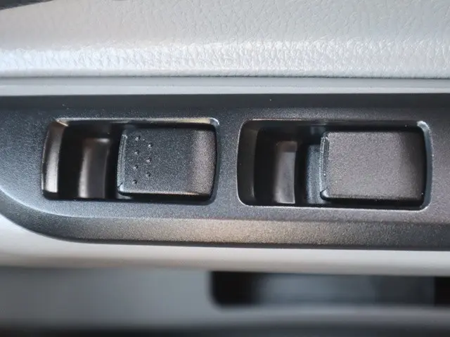 三菱 キャンター 2RG-FBA20(2WD)の写真43