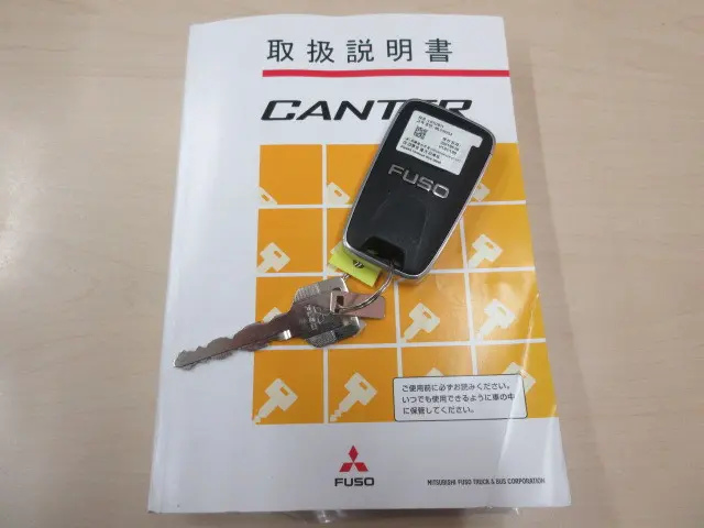 三菱 キャンター 2RG-FBA20(2WD)の写真45