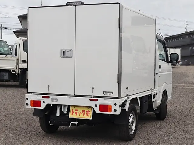 スズキ キャリイ 3BD-DA16T(2WD)の写真5