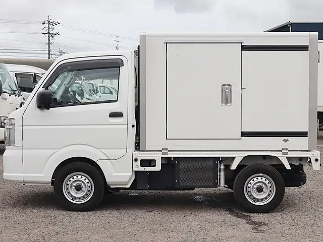 スズキ キャリイ 3BD-DA16T(2WD)の写真9