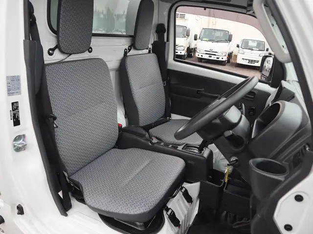 スズキ キャリイ 3BD-DA16T(2WD)の写真31