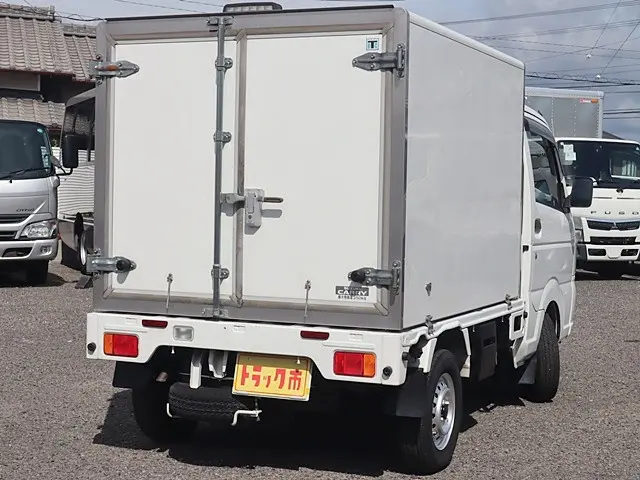 スズキ キャリイ EBD-DA16T(4WD)の写真5