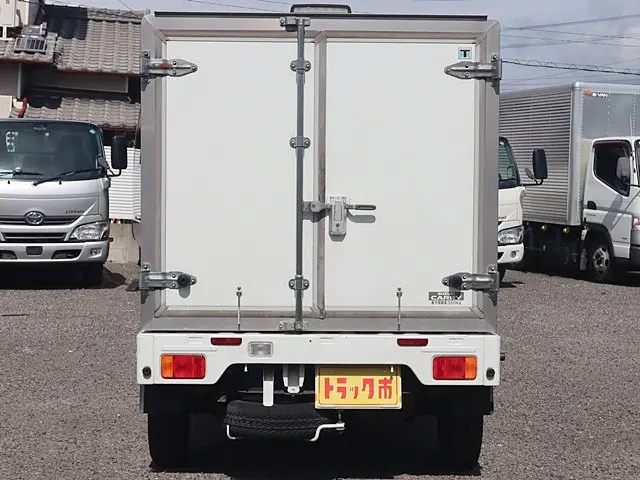 スズキ キャリイ EBD-DA16T(4WD)の写真6